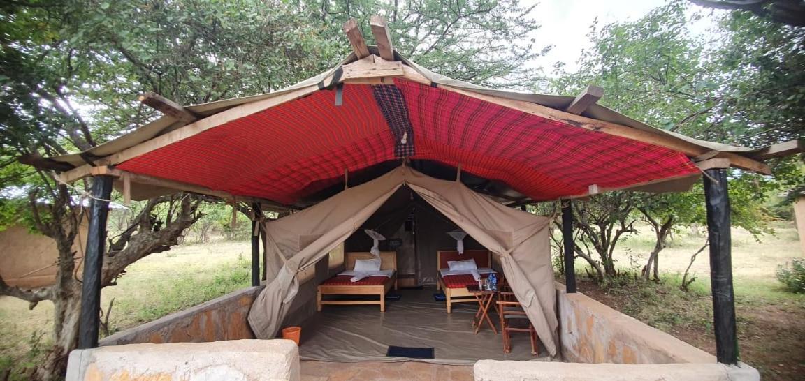 فندق Leruk Maasai Mara Camp Sekenani المظهر الخارجي الصورة